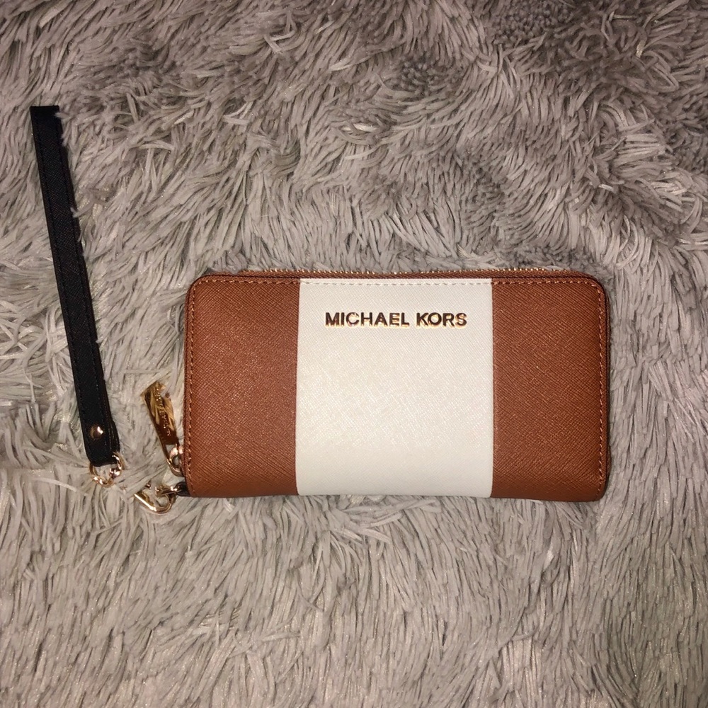 MICHAEL KORS WALLET/WRISTLET